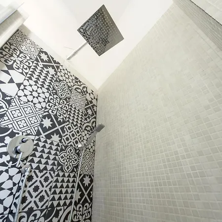 Toto Collection - Ottaviano Daire Roma